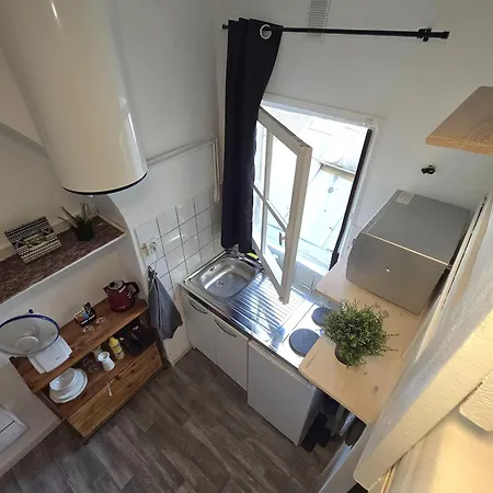 Studette 1km Chateau Check-in Autonome Версаль